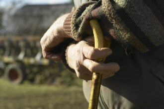 video case parasite ulite pustii cum arata viata in satele romaniei in care mai traiesc doar cativa batrani e greu tare vai de noi 690ed0cf9e8f6