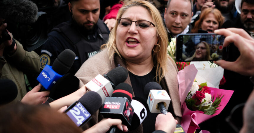 video diana sosoaca citata din nou la parchetul general m au chemat sa mi dau acordul pentru internarea intr un spital de psihiatrie 690e12f744799