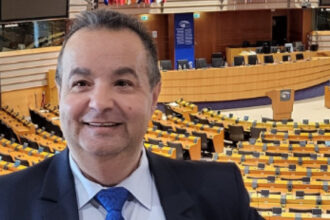 video dorin cioaba absolvent a doua facultati de stat politicienii au probleme cu diplomele ba nu o gasesc pe aia de bac ba sunt false 692ca82c6ebc9