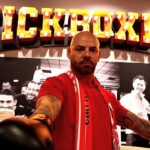 video exclusiv giani kirita face spectacol in sala de kickboxing daca nu facea fotbal putea face cariera in sporturile de contact 6908889ac1a85