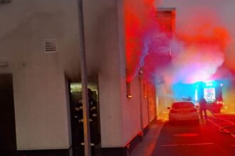 video incendiu la vestiarele de la stadionul din cernavoda 6916011eb70e6