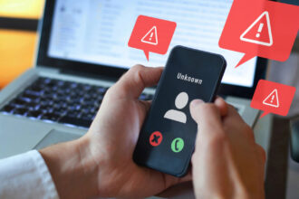 video inselaciune prin sms in valoare de mii de euro in spania retea destructurata cum functiona sistemul fraudulos 692b25604139e