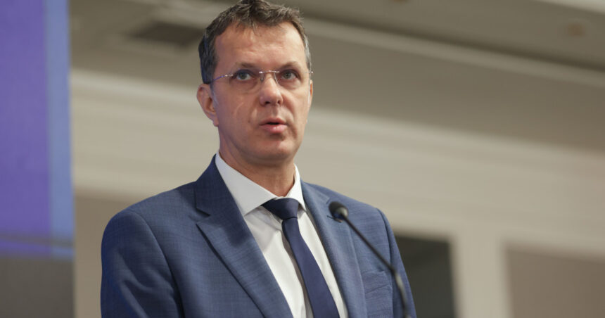 video ionut mosteanu o drona fara incarcatura exploziva a fost gasita in judetul vaslui mi as fi dorit ca pilotii sa o dea jos 69258b41de3f4