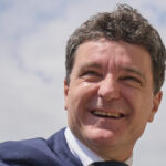 video nicusor dan in hohote de ras din cauza lui calin georgescu nu trebuie sa ne lansam in speculatii 690774542e0fe