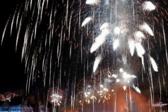 video orasul din romania care renuta la artificiile de revelion 6909bf7034af4