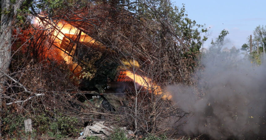 video serviciul de informatii militare din ucraina publica imagini cu luptele aprige din pokrovsk in curs de desfasurare 690a022f344cf