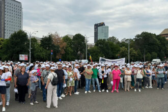 video sindicalistii cer intalniri cu liderii partidelor din coalitie inaintea protestului de miercuri din piata victoriei 6911f94c349ca
