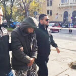 video suspectul crimei din navodari adus in fata judecatorilor imi pare rau a spus acesta la intrarea in sala 691c48b60050a