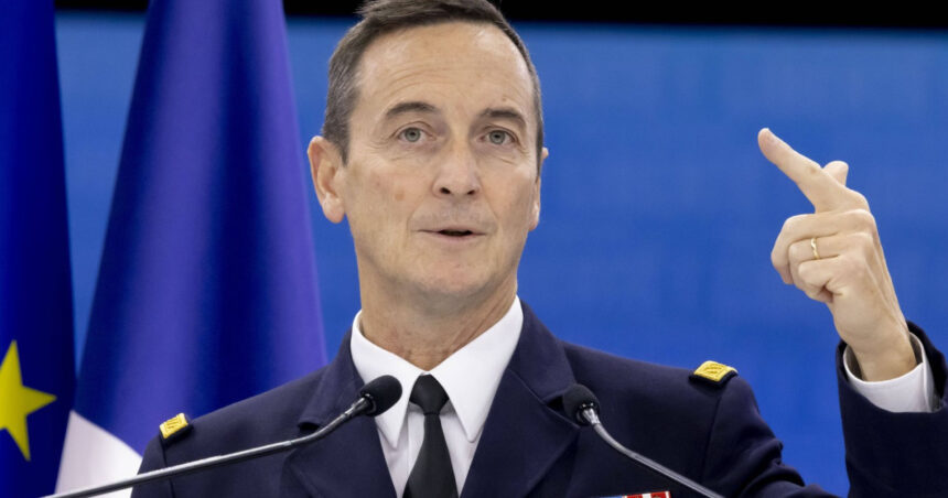 video un general francez spune ca tara trebuie sa accepte pierderea de vieti printre tineri intr un razboi daca nu suntem in pericol 692080c659136