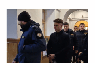 vlad pascu si frava cer rejudecarea dosarului 2 mai inalta curte a fixat primul termen iata cand s ar putea decide totul 6905db8ab24ab