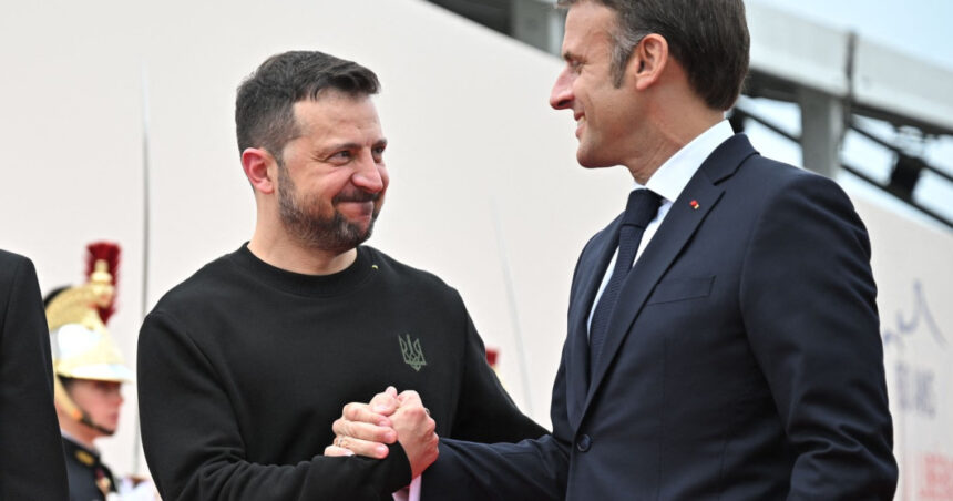 volodimir zelenski vizita in franta liderul de la kiev se afla pentru a noua oara in vizita la macron de la startul razboiului 691ac6c073cde
