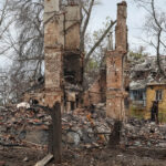 zeci de mii de ucraineni au ramas fara energie electrica dupa ce rusia a atacat regiunea zaporojie 6 morti dupa atacurile moscovei 690718dcbf3a8