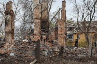 zeci de mii de ucraineni au ramas fara energie electrica dupa ce rusia a atacat regiunea zaporojie 6 morti dupa atacurile moscovei 690718dcbf3a8