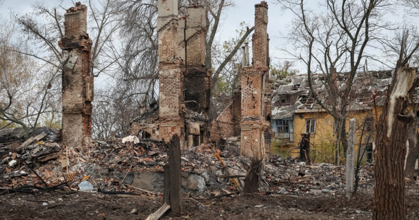 zeci de mii de ucraineni au ramas fara energie electrica dupa ce rusia a atacat regiunea zaporojie 6 morti dupa atacurile moscovei 690718dcbf3a8