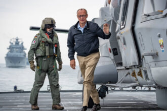 analiza berlinul reinvata sa fie o putere militara cum transforma friedrich merz germania in statul arsenal al europei 693f9842757e5