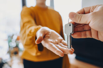 analiza dobanzile la credite ipotecare ar putea scadea vizibil din 2026 expert reducerea ircc va taia costul creditelor inca din ianuarie 69384641db64f