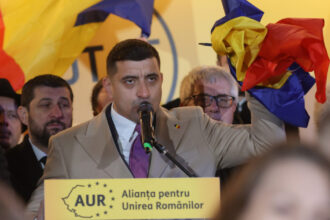 ascensiunea aur in sondaje explicata de nicusor dan in le monde vor o schimbare oricare ar fi ea 69373f034660b