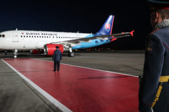 avionul premierului slovac a fost puternic avariat pe aeroportul din bruxelles nu se mai poate zbura cu el 6943dd91576d5