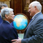 belarusul a eliberat 123 de detinuti politici inclusiv laureatul nobel ales bialiatki anuntul sua privind ridicarea sanctiunilor 693d8c7dadaad