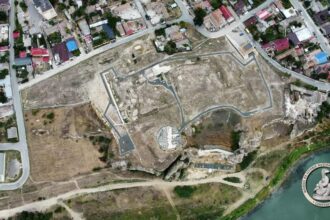 cetatea carsium va asteapta cu un nou program de vizitare 692f88765a376