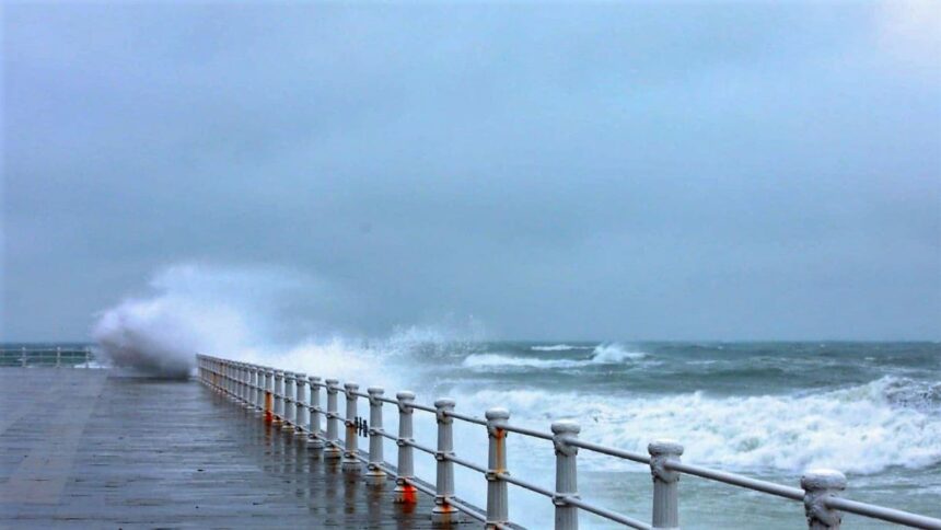 codul galben de vant prelungit cu 24 de ore pentru zona de litoral 6933ff758282f