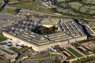 cotidianul american the new york times a decis sa dea in judecata pentagonul care este motivul demersului in justitie 6931aef00c74f