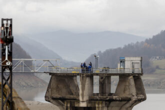 dupa criza de la paltinu alte localitati din prahova pot folosi acum apa pentru consum unde mai este valabila restrictia 693ee1645beff