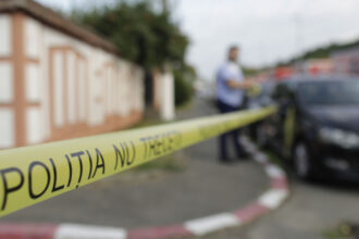 elev de 18 ani din timisoara gasit mort in camera lui dupa ce s a intors de la o petrecere de majorat politia a deschis ancheta 693eb02c295bb