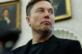 elon musk a devenit primul om din lume cu o avere de peste 700 de miliarde de dolari 69481bef12fc6