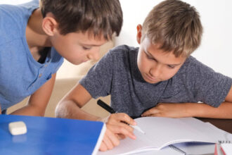 eurostat romania are una dintre cele mai mici rate ale abandonului educational din ue 15 dintre tineri au renuntat la studii 69413a9bb3ef9