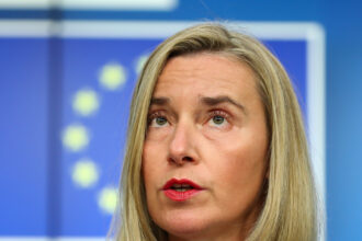 federica mogherini suspectata de frauda a demisionat din functia de rector al colegiului europei 6931a7cf646ef