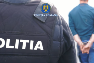 femeie din constanta urmarita in autobuz de fostul concubin fata de care avea ordin de restrictie individul a fost incatusat de politisti 693438853a757