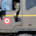 focuri de avertisment in tulcea dupa ce mai multi tineri au fost prinsi in timp ce furau combustibil dintr un camion militar 69398d542c289