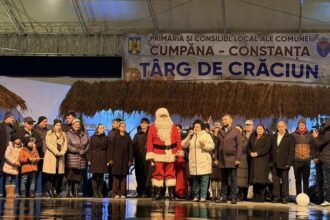 foto primaria cumpana continua seria activitatilor dedicate sarbatorilor mos craciun a sosit deja la copiii din comuna 693466438a5b8