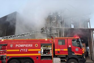foto video alerta la enisala incendiu la un uscator de cereale iata ce s a intamplat 692fd6ea29680