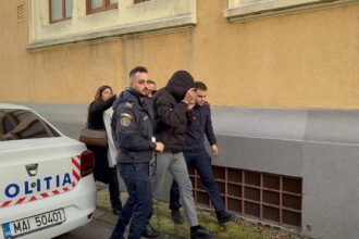 galerie fotovideo el este politistul din cernavoda care a snopit in bataie un barbat si l a lasat sa plece noaptea plin de sange 693a93403c937