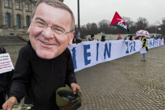 germania schimba strategia de aparare noul program militar pentru tinerii de 18 ani provoaca proteste si tensiuni politice 6932fd31f09bb