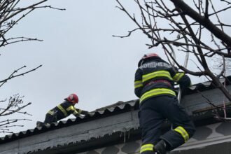 incendiu in constanta pompierii intervin cu trei autospeciale 6933f235f23d0