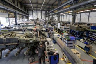 industria de aparare a europei a crescut cu 14 in 2024 este perfect capabila sa si satisfaca propriile nevoi 692eb7733906a