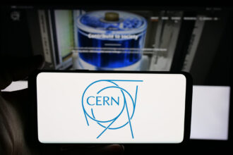 investitie istorica la cern finantare privata de 860 milioane de euro pentru construirea celui mai mare accelerator de particule 69446a27cb1d9