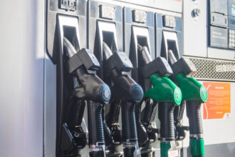 ministrul energiei a fost o mare psihoza ca vor creste preturile la benzina si motorina dar chiar au scazut 69431d5540de1