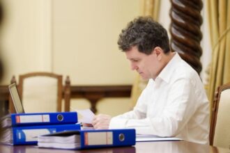 nicusor dan convoaca magistratii la consultari pe tema integritatii in justitie 6946acaba7dc6