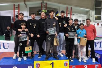participare numeroasa la prima editie a campionatului de kendama de la ovidiu 6936f6e54f602