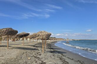 plaja din constanta evaluata la 8 milioane de euro pe cale sa si schimbe proprietarul curtea de apel a stabilit data judecatii 6950acaed5d93