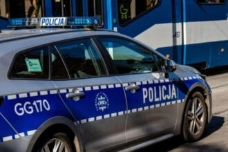 politia poloneza a arestat trei ucraineni asupra carora a fost gasit echipament de hacking 693710f042ccd