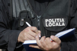 politist local din arad judecat pentru purtare abuziva in acelasi caz un alt coleg e acuzat de tortura soldata cu moartea victimei 6932cf2875d18