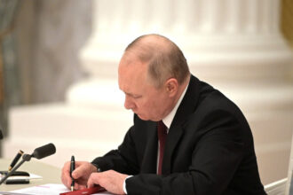 putin reinvie poporul sovietic romania este vizata de o noua lege promulgata de catre dictatorul de la kremlin 695253831504d