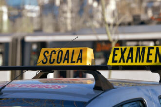 schimbari pentru soferi trecerea intre categorii de permise poate fi facuta fara examen teoretic in anumite conditii 694c05fe20f67