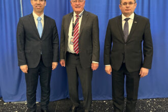 seful parlamentului din moldova a pledat pentru integritatea ucrainei la intalnirea cu trimisul lui trump pentru ucraina keith kellogg 693338a4d4416