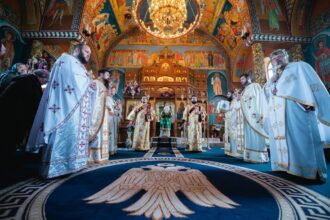slujba de te deum va fi oficiata in bisericile ortodoxe din tara si din diaspora de ziua nationala a romaniei 692d3ae795983
